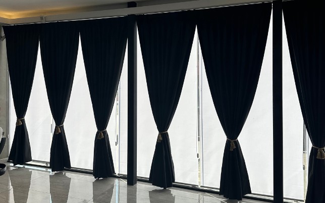 Cortinas y persianas Diseños monterrubio